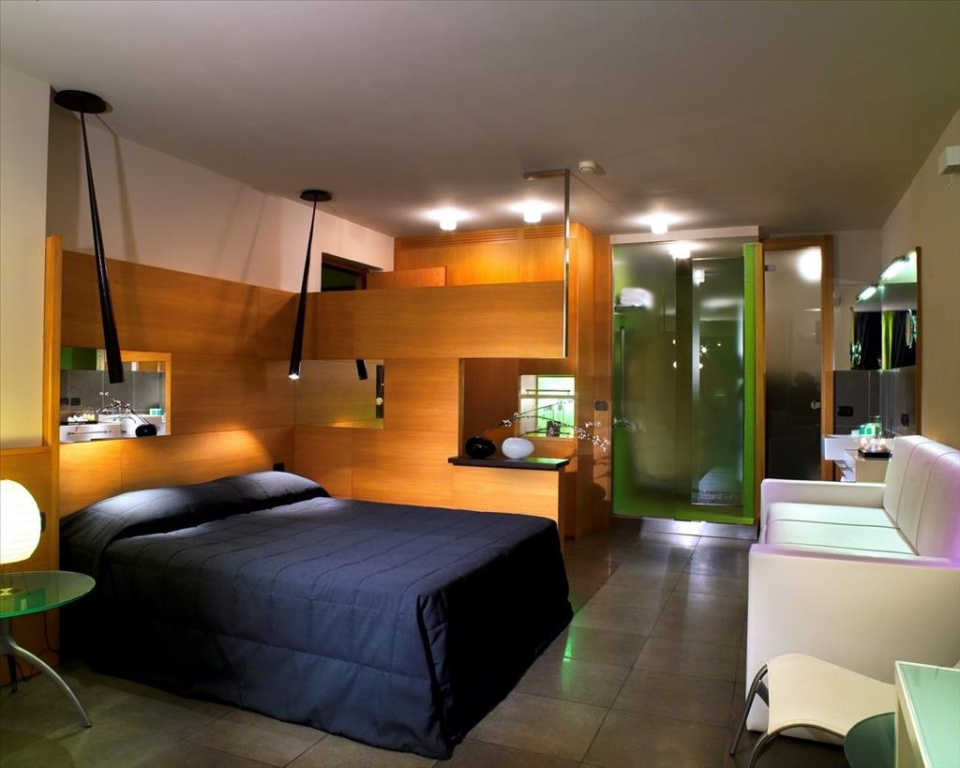 Double Junior Suite (full double bed)