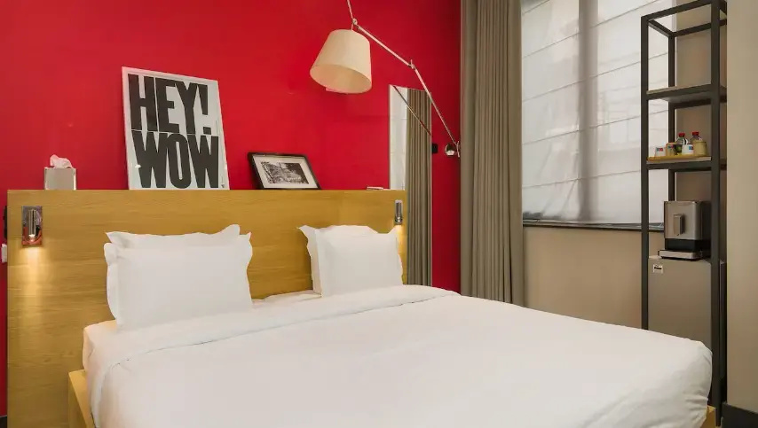 Standard Double Club room (full double bed)