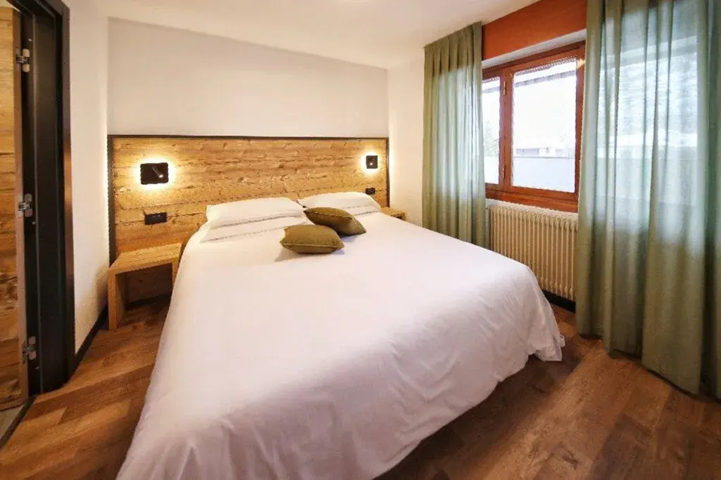 2 Bedrooms Classic Double Apartment (full double bed)