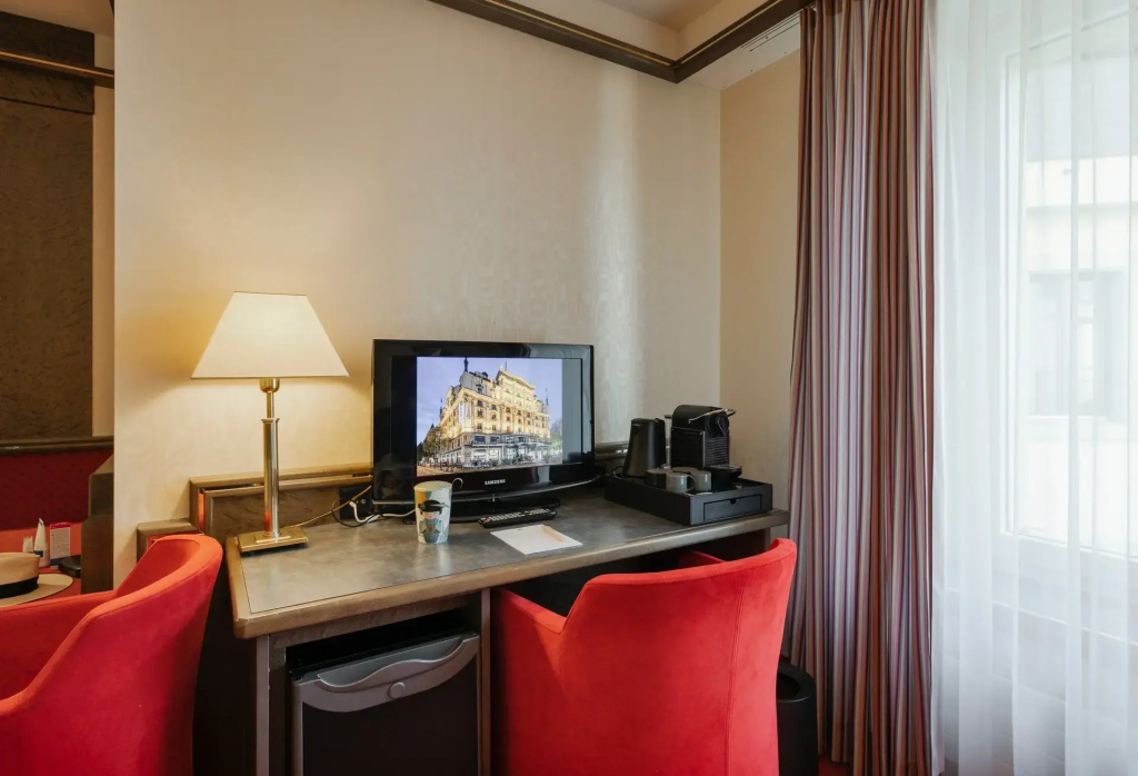 Hotel Monopol - Chambres