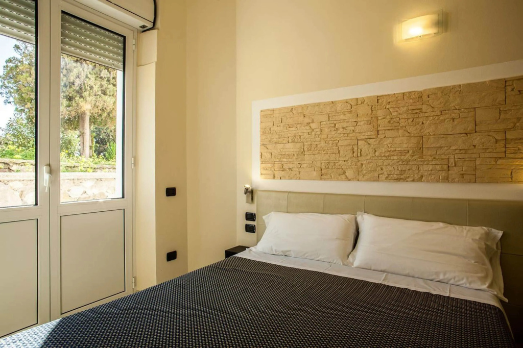 Standard Double room with garden view (twin beds)