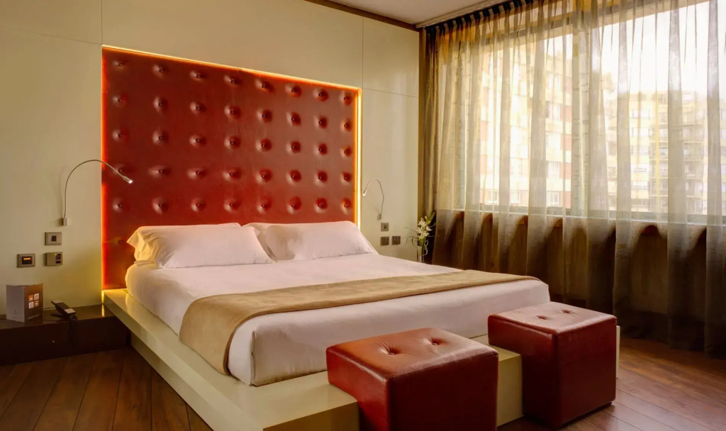 Carlemany Suite
