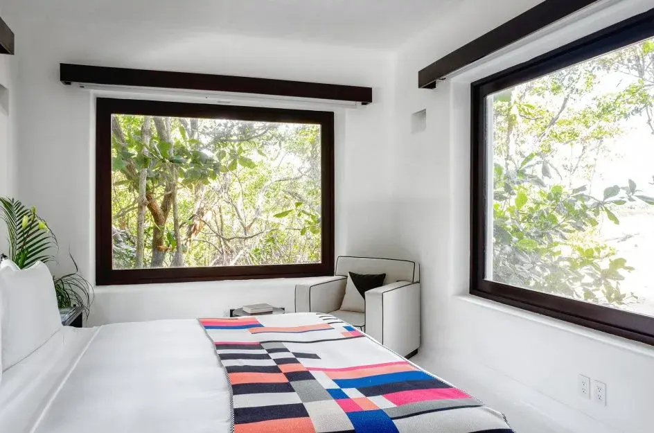 Master Jungle Double Suite (full double bed)