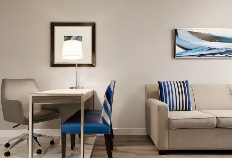Embassy Suites by Hilton Toronto Airport - Chambres