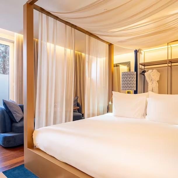 Heritage Double Suite (full double bed)