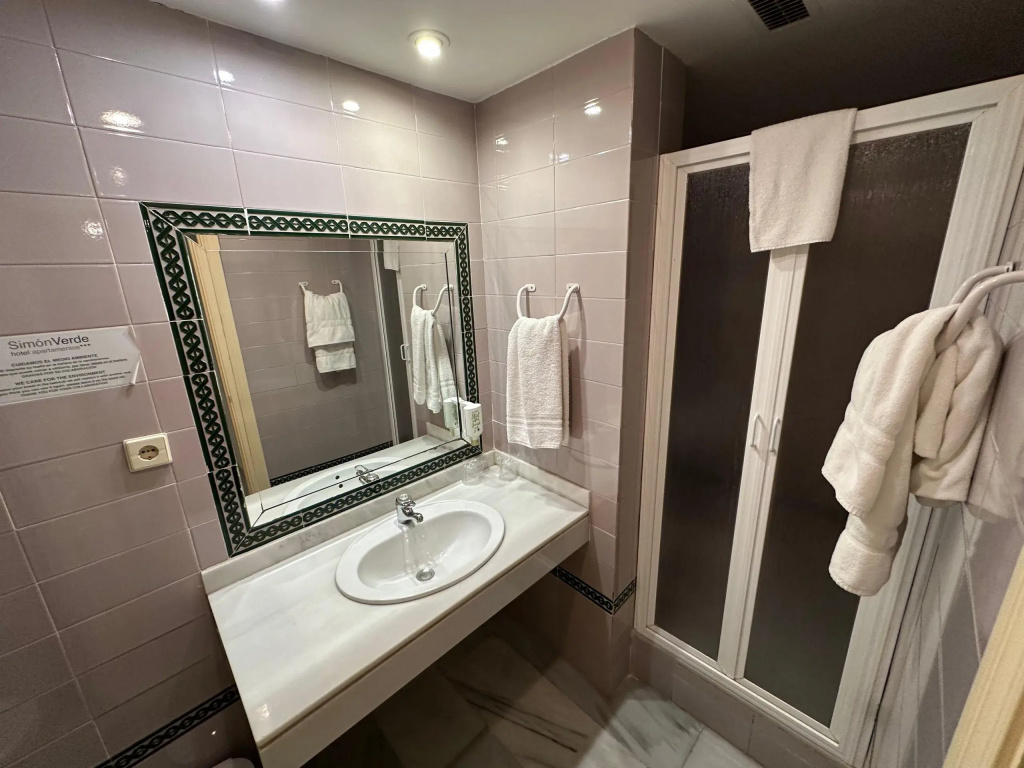Hospedium Apartamentos Simon Verde Apartment Hotel - Chambres