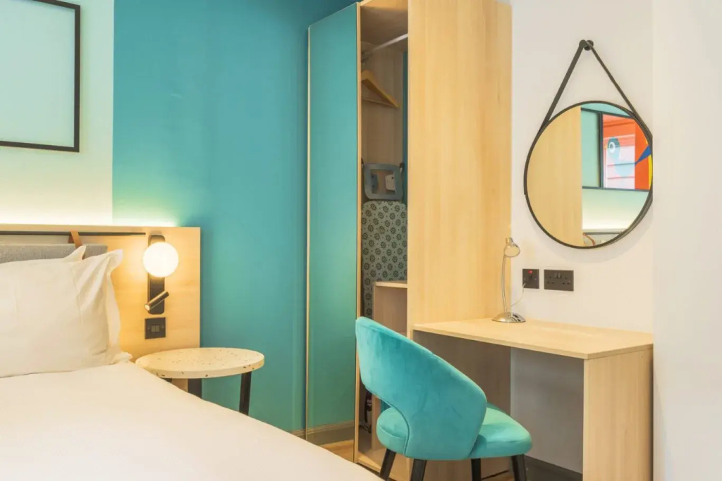 Holyrood Aparthotel - Chambres