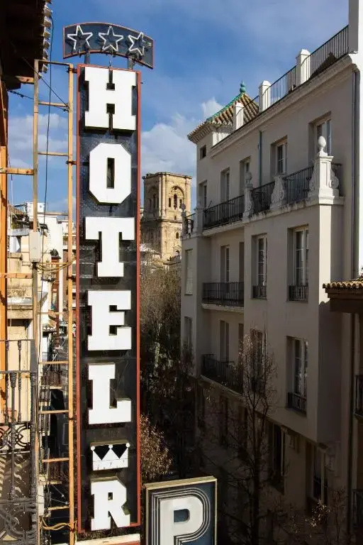 Hotel Reina Cristina