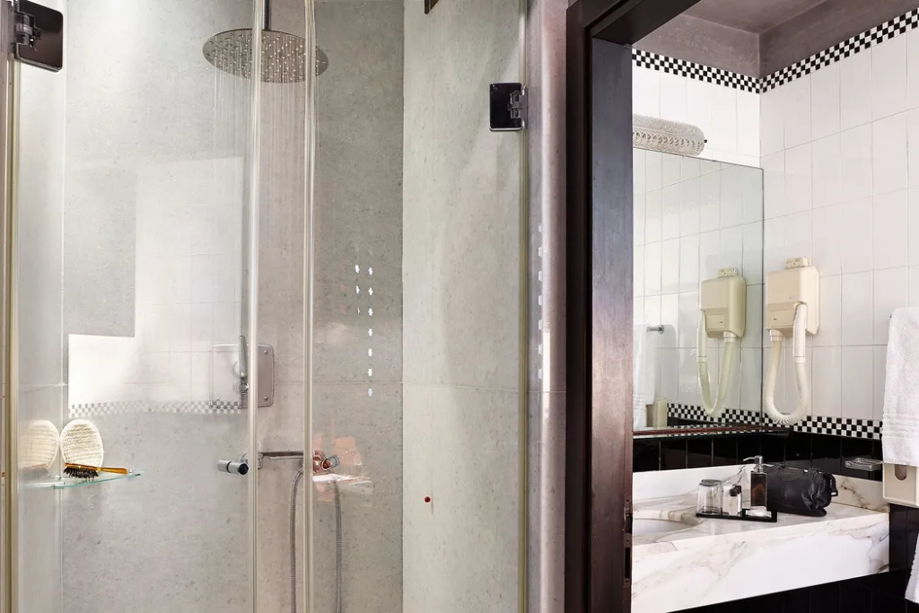 Hotel Saturnia & International - Chambres