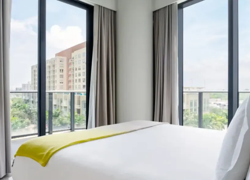 All Access Corner Double Suite (full double bed)