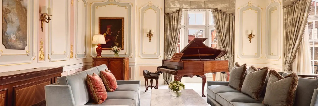 Prince Alexander Suite