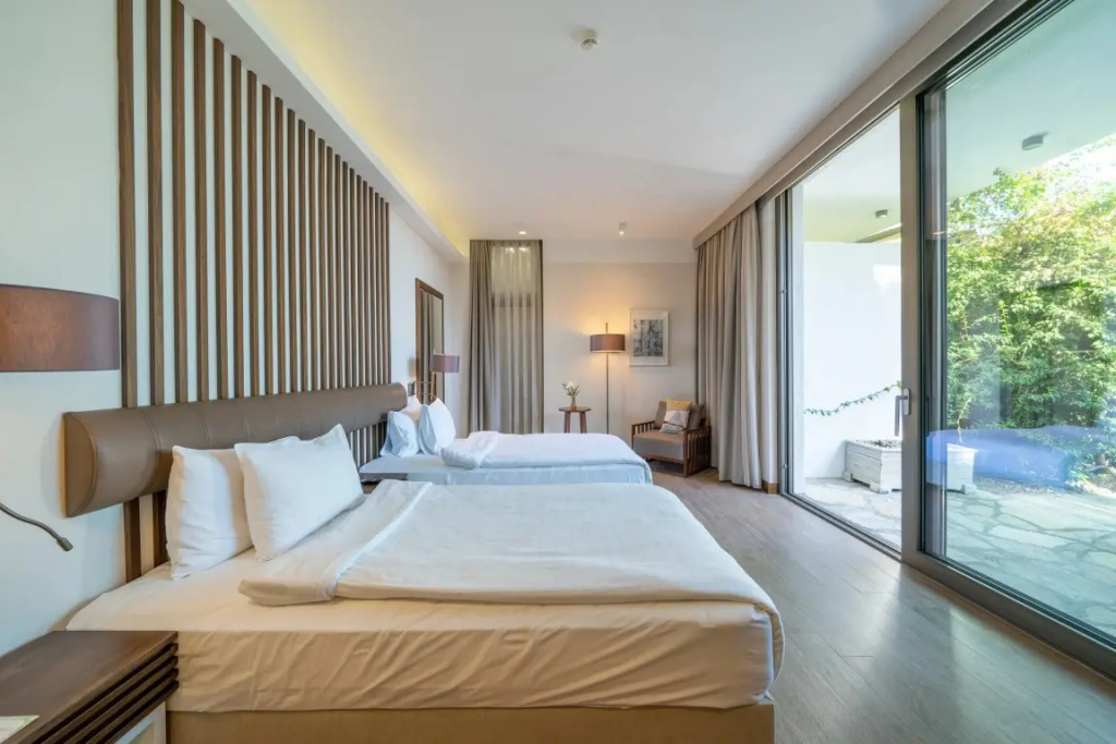 Standard Double room with garden view (twin beds)
