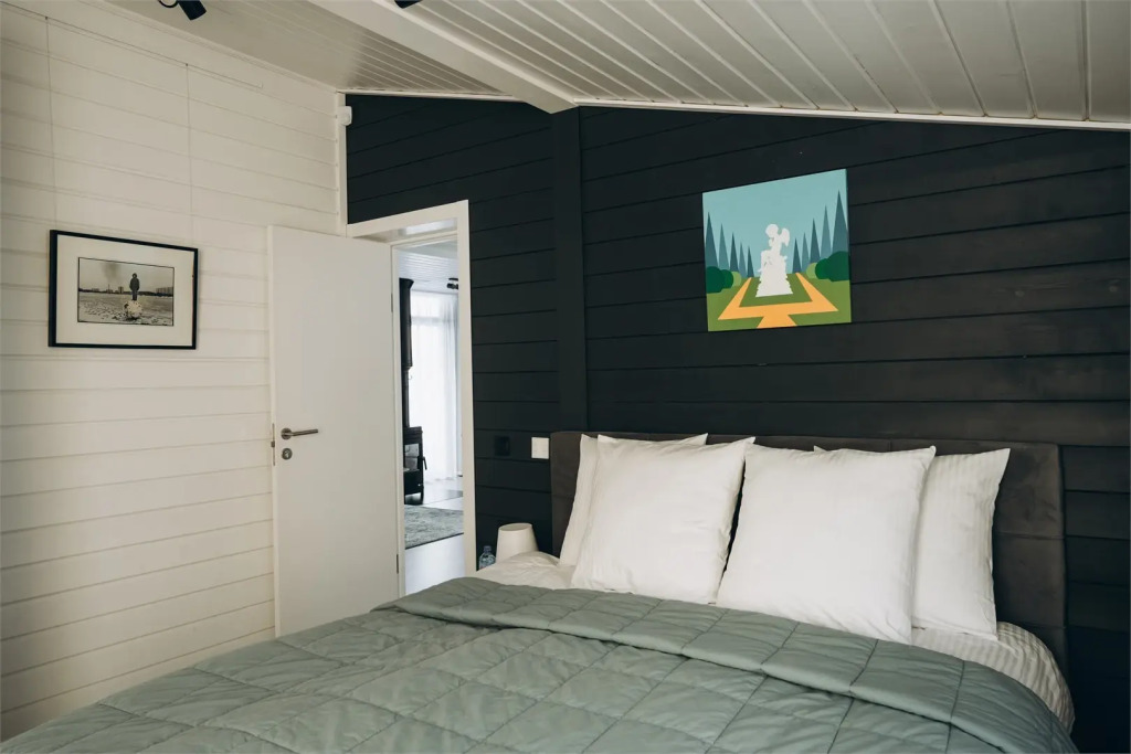 Арт-дом Большой в Изовела