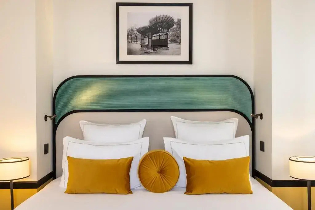 Hotel Aiglon 62