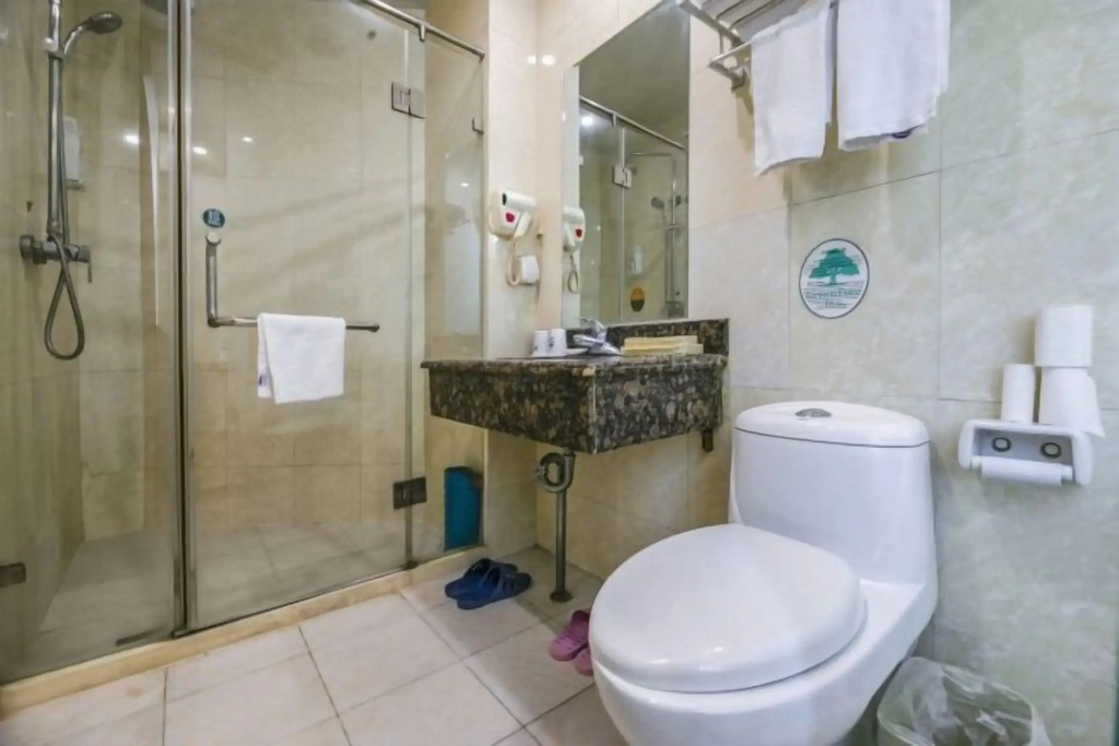 No Window Double room (twin beds)