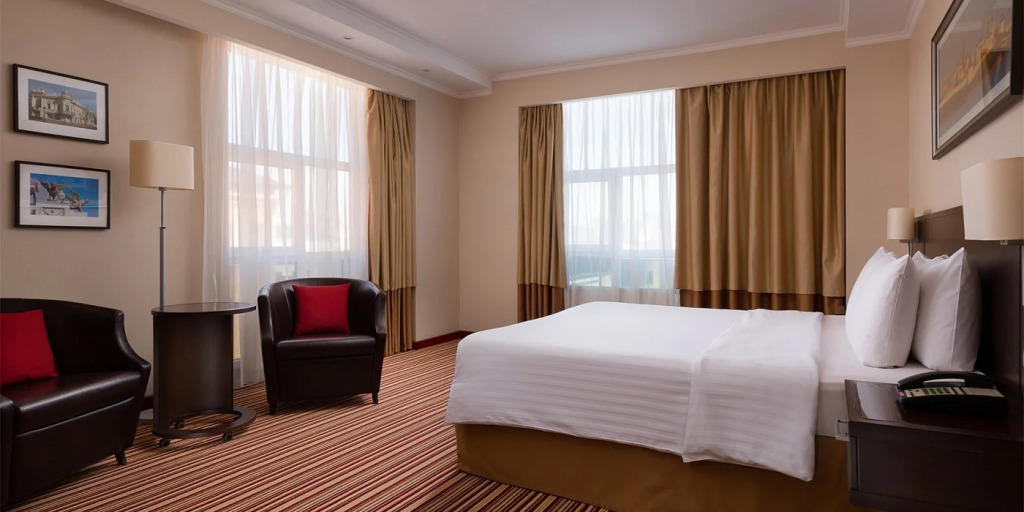 Двухместная студия двуспальная кровать в Courtyard by Marriott Kazan Kremlin