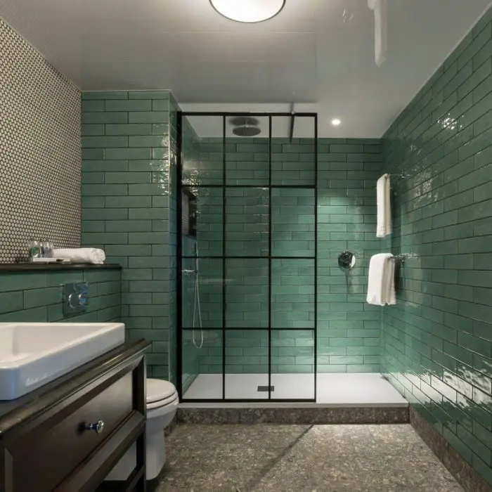 1 Bedroom Double Suite (full double bed)