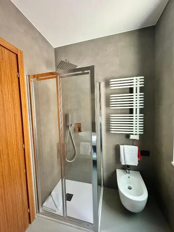 J Maluni City Hotel - Chambres