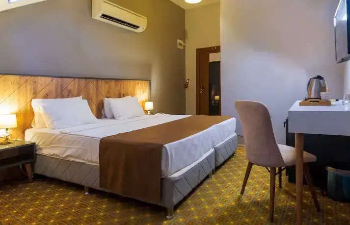Economy Double room (twin beds)