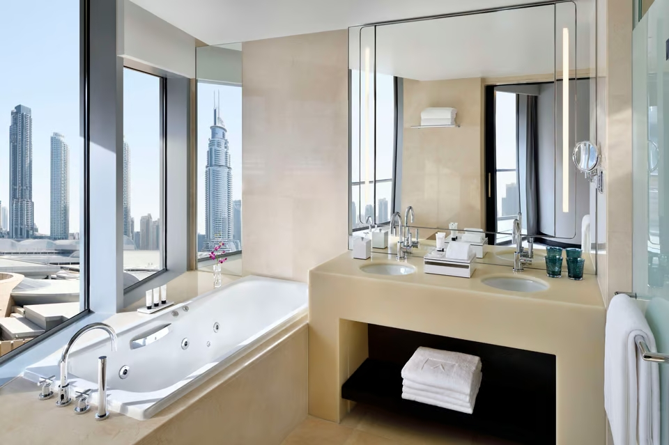 Двухместный номер клубный Premier с видом на город 2 отдельные кровати в Kempinski Central Avenue Dubai
