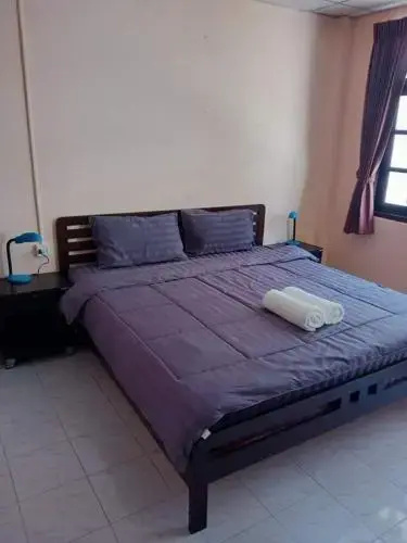 Double Suite with balcony (full double bed)
