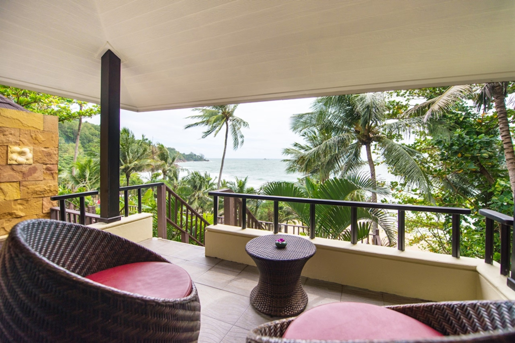 Двухместный номер Deluxe с видом на море 2 отдельные кровати в Andaman White Beach Resort