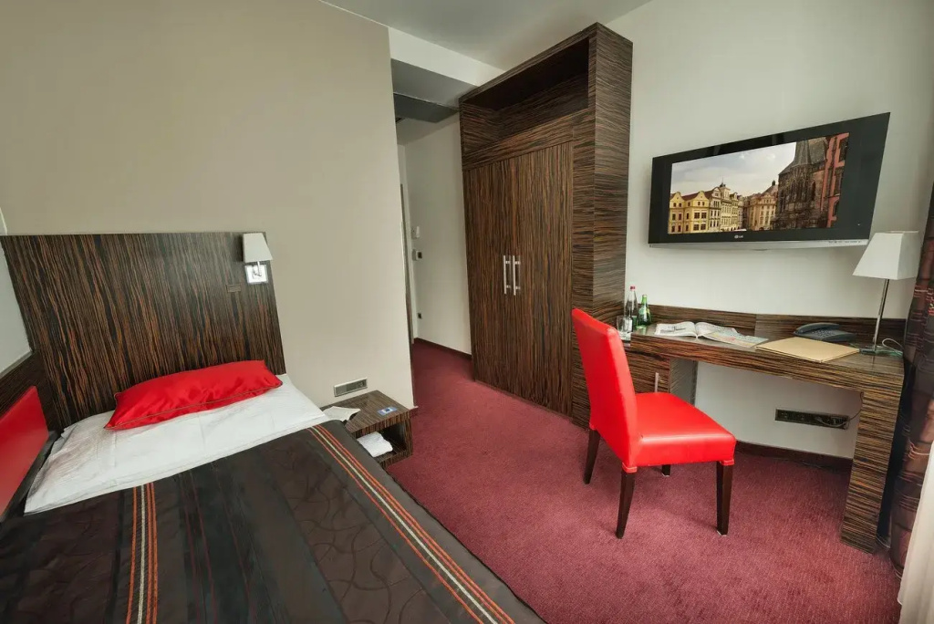 EA Hotel Crystal Palace - Chambres