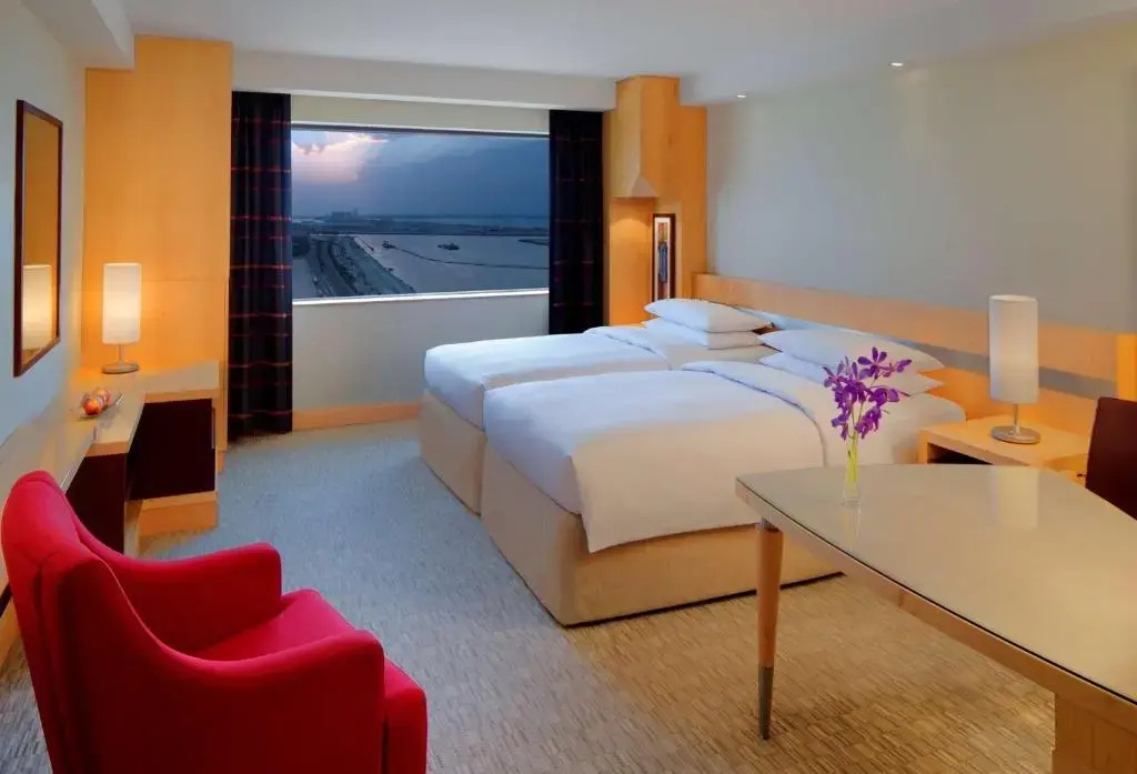 Club Double room (twin beds)