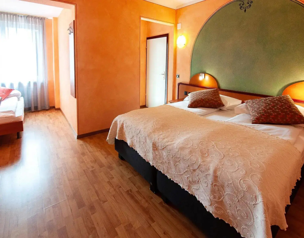 Tailormade Hotel AL GIARDINETTO Biasca - Chambres