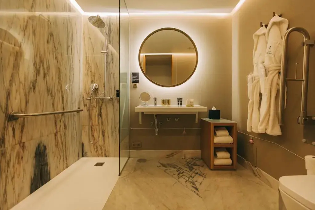 Hotel Torel Avantgarde image General