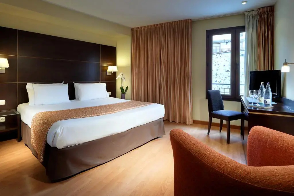 Eurostars Plaza Acueducto - Chambres