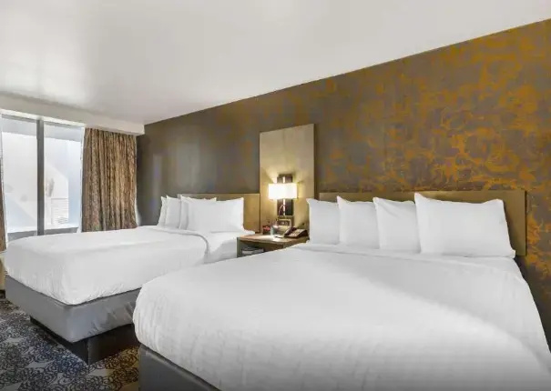 Deluxe Quadruple room