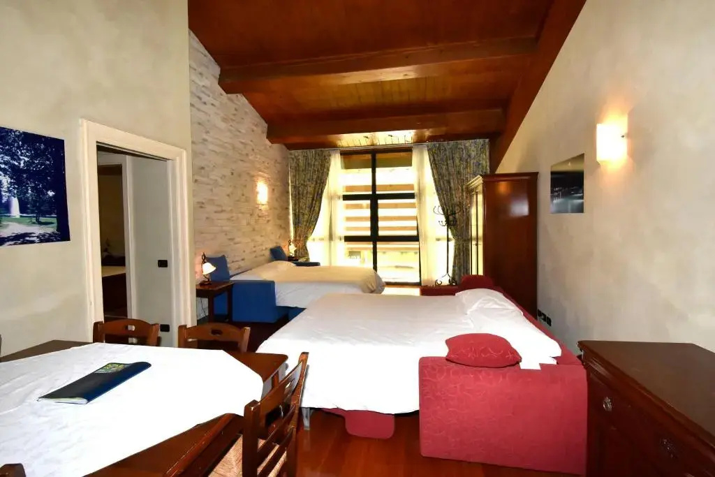 Hotel photo 10