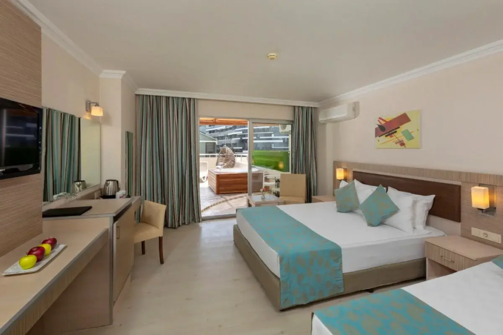 Terrace Jacuzzi room