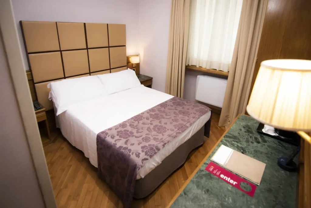 Hotel Giolli Nazionale - Chambres