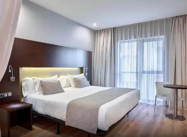 Double Junior Suite (full double bed)