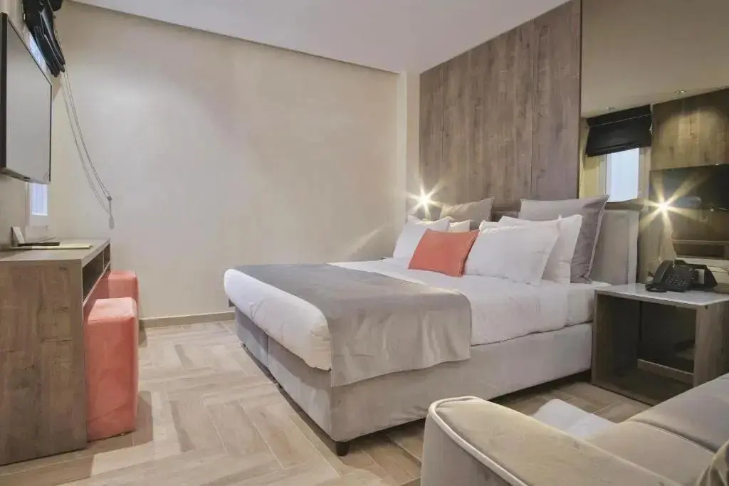 Duchess Atrium Double room (full double bed)