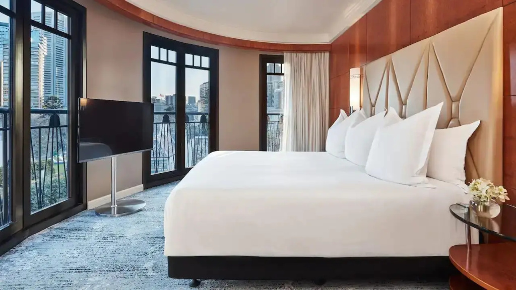 Park Double Suite (full double bed)