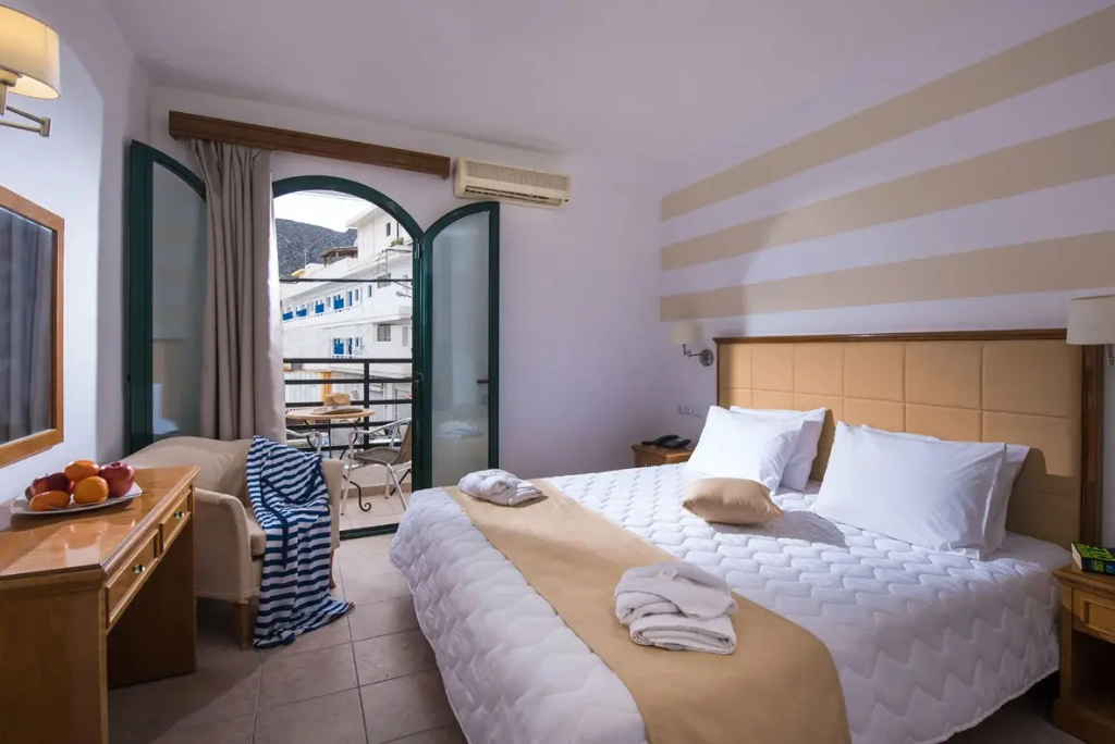 Theros Resort - Chambres
