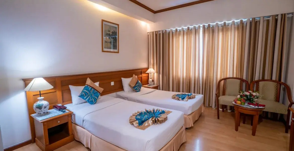 奧斯卡豪華雙床房 (Ào sài huāng luxe shuāng chuáng fáng)