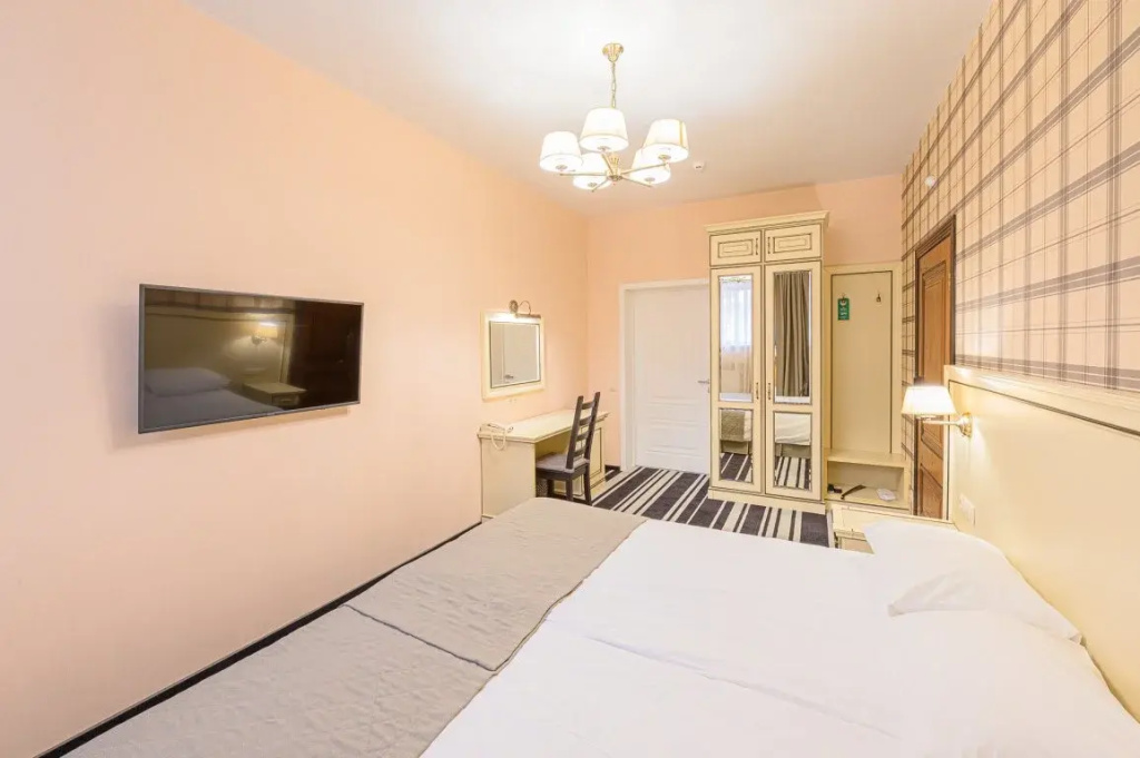 Chester Hotel Room Type - Standard Double room twin beds
