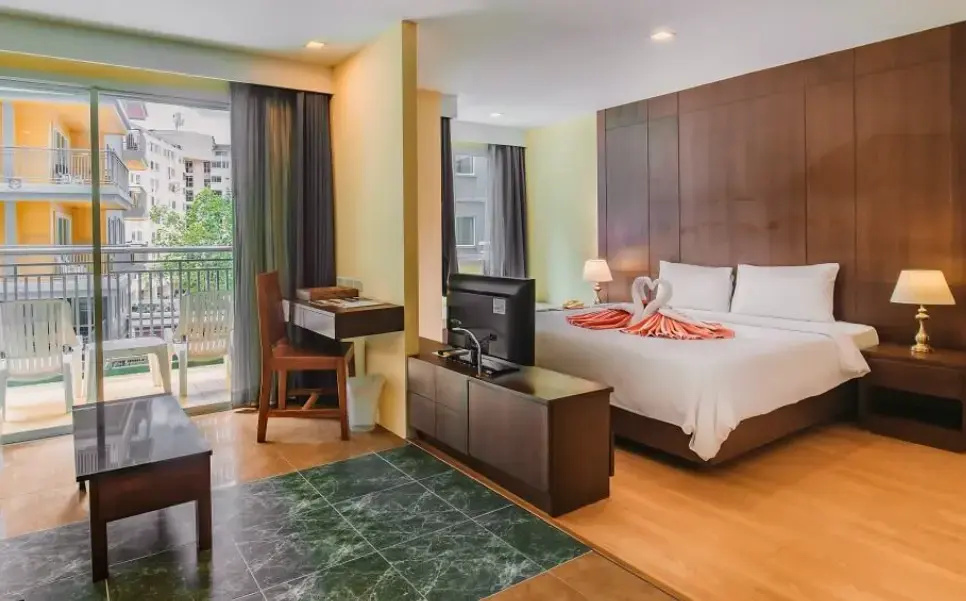 Elite Suites Patong Hotel - Chambres