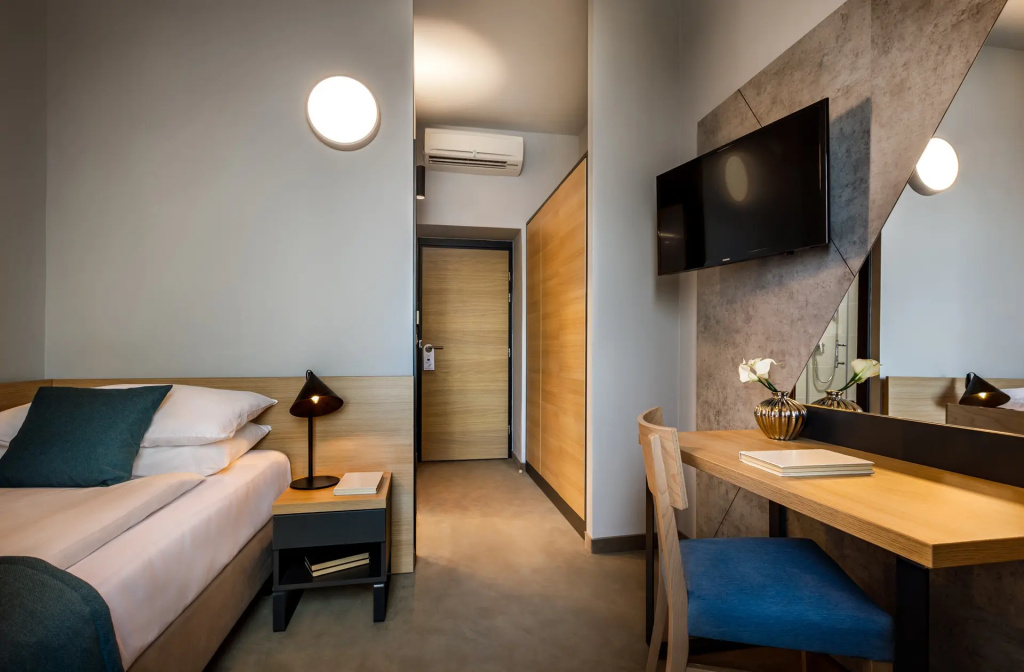 Hotel photo 12