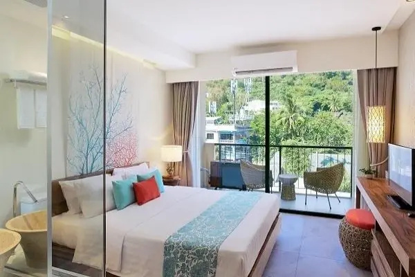 Deluxe Plus Double room with balcony (full double bed)