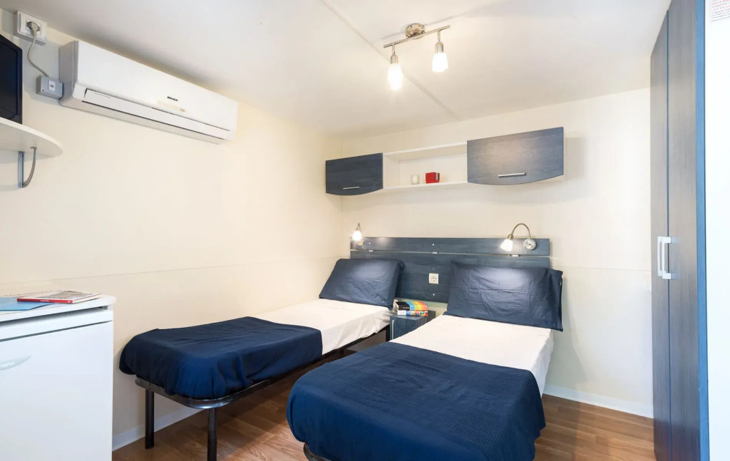 Blu Resort Double Mobile Home (twin beds)