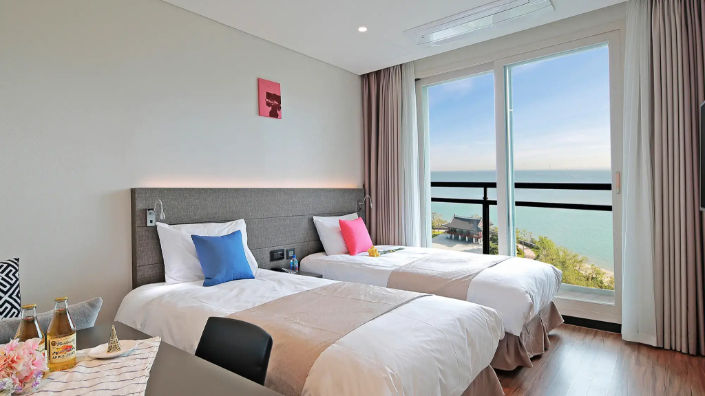 Premier Ocean Double room (twin beds)