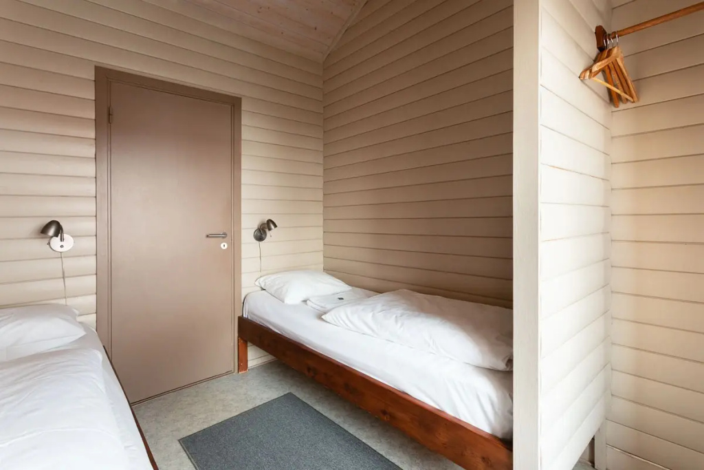 2 Bedrooms Traditional Cottage