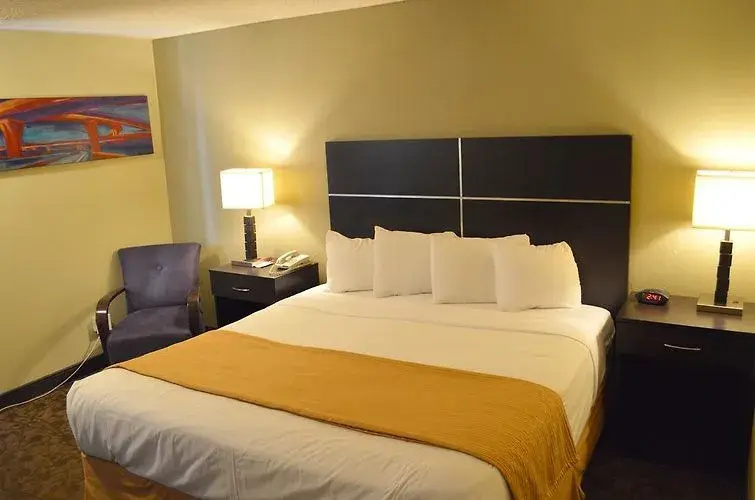 Double room (full double bed)