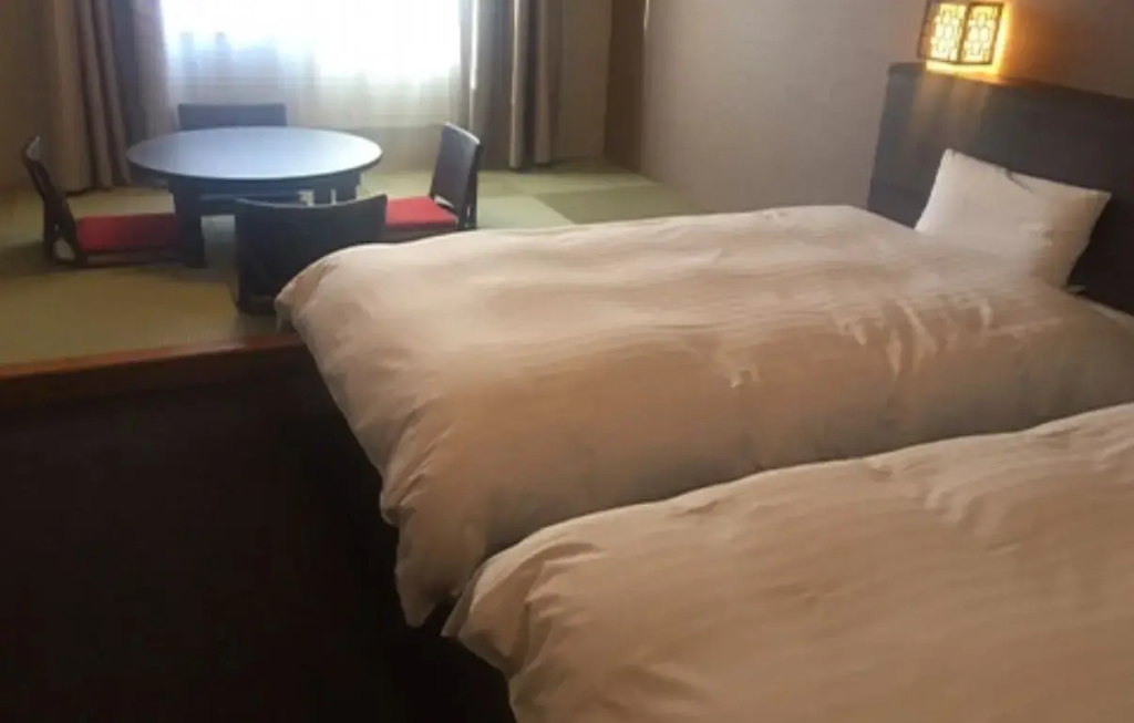 Japanese-Western Style room
