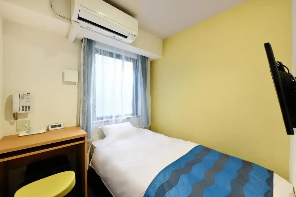 With Shower room